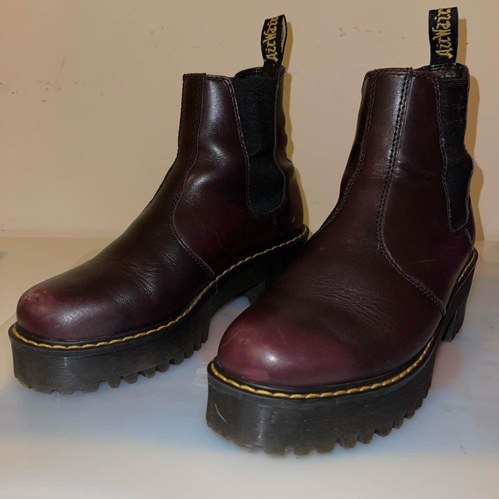Doc martens Rometty Chelsea boots in dark cherry